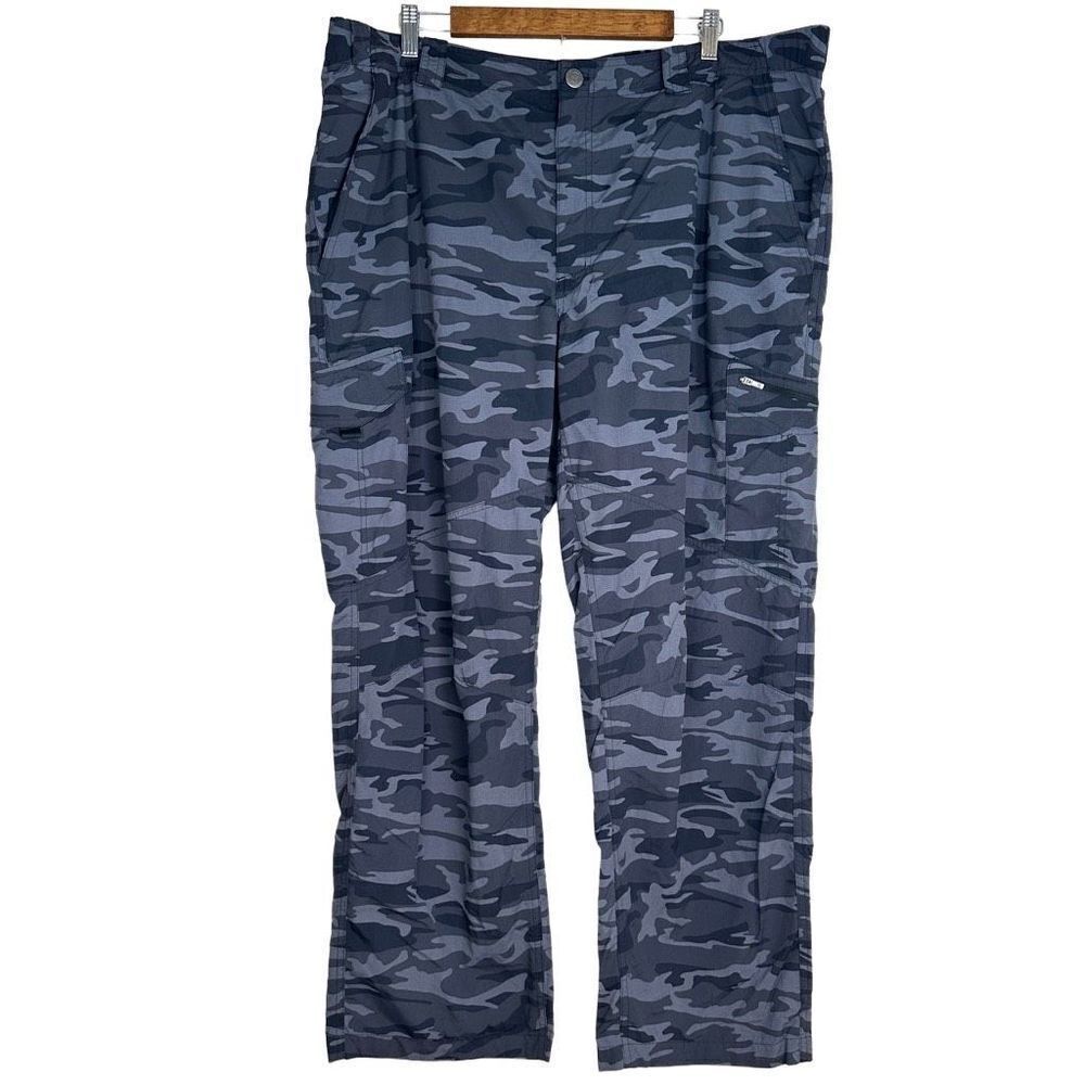 Columbia‎ Men’s Dark Nylon Camouflage Hiking Pants Cargo Activewear Outdoor 44W